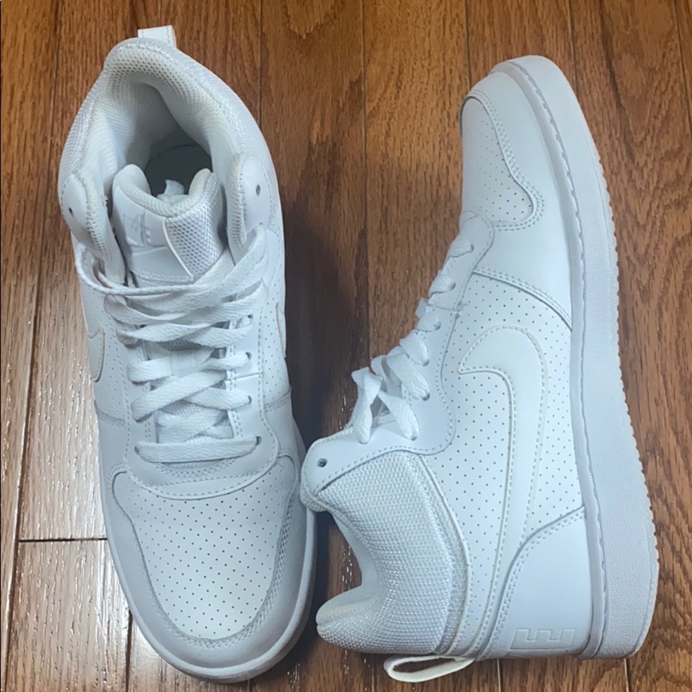 White Nike Sneakers
